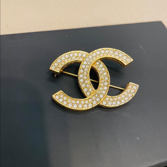 Chanel Brooch Guaranteed Authentic - Picture 2 of 8